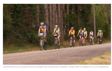 Une cyclote AC3F à &quot;Toulouse toutes à vélo&quot;