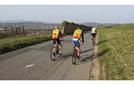 DEUX COUPES A LA CASTELLANE
