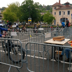 Gérard 80 balais ...toujours bon pied bon œil !